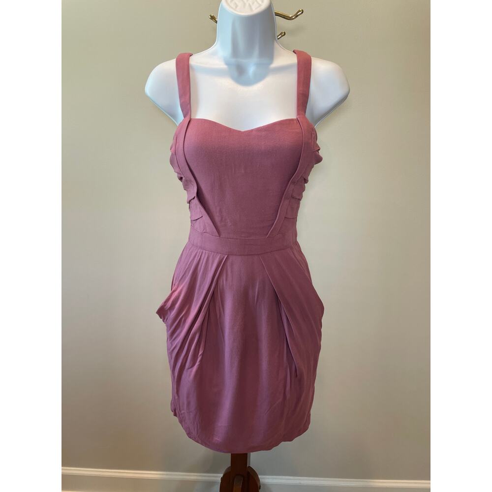 BCBGeneration Bubble‑Hem Dress – Size 8 (NWOT)